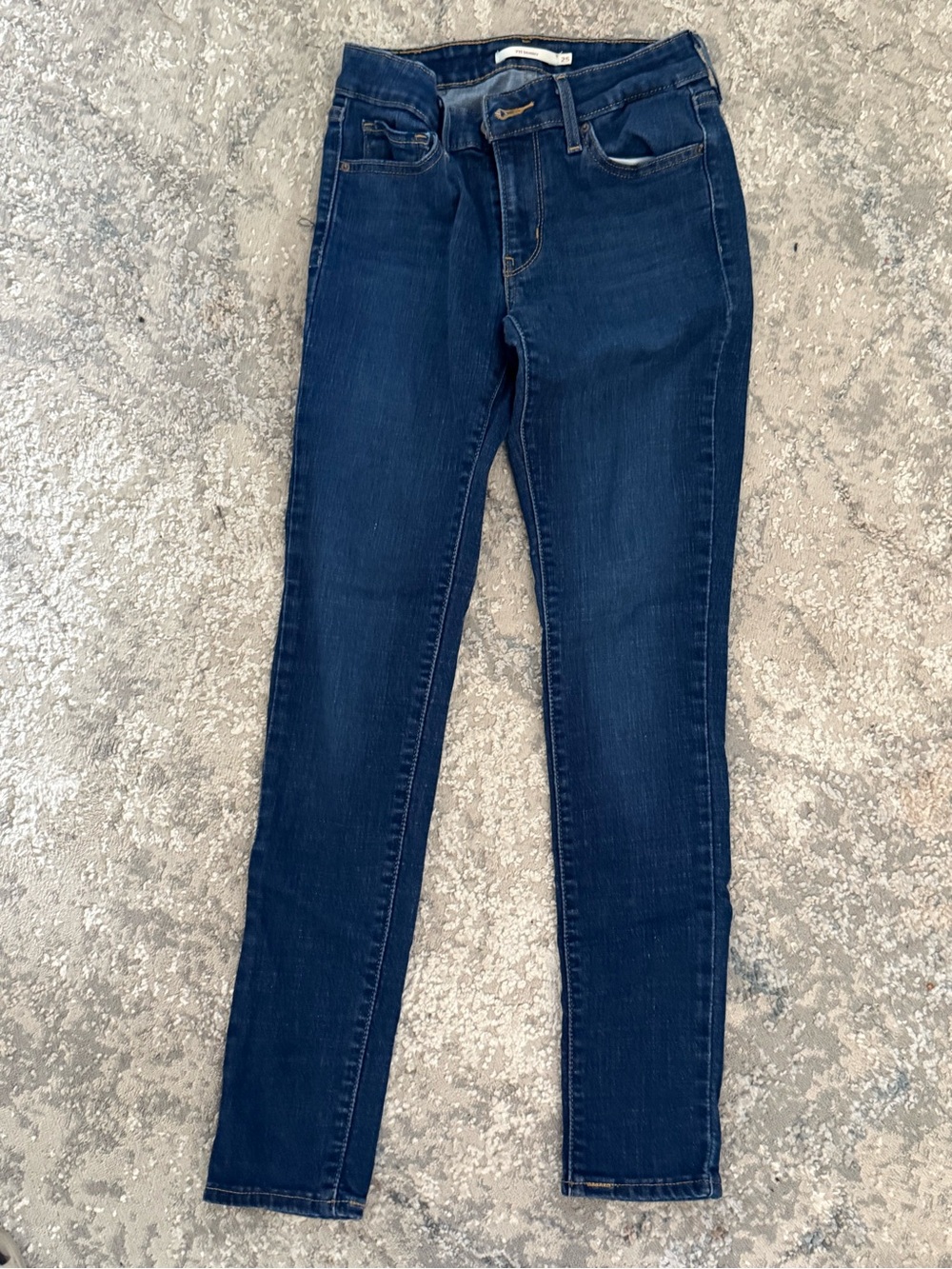Levi’s Women’s Dark Blue Slim Fit Jeans
